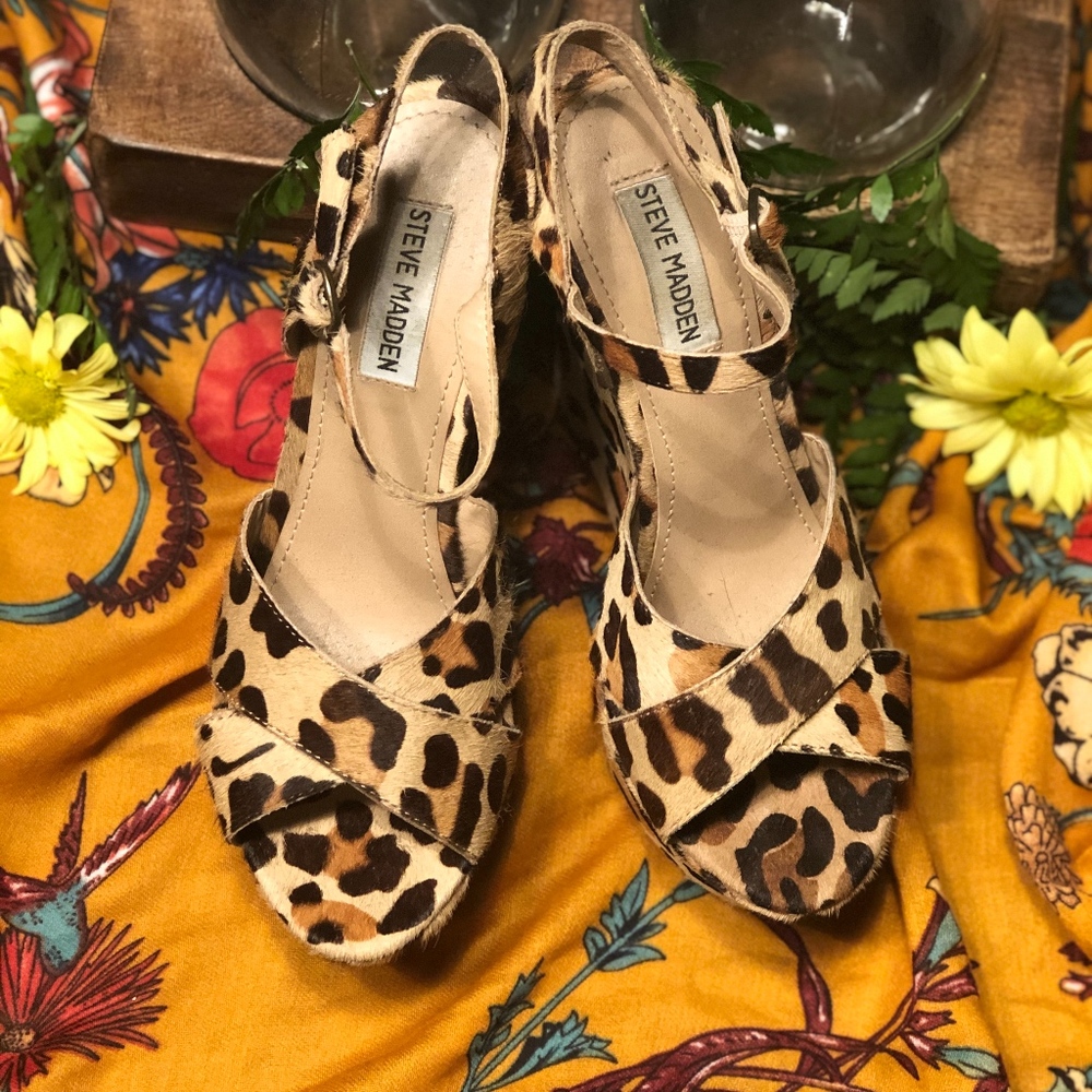 Steve Madden Leopard Platform Sandals